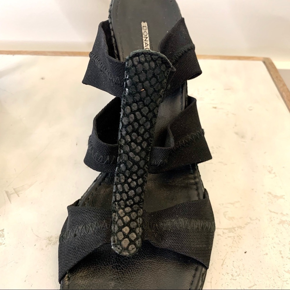 Donald J. Pliner Vintage Whimsygoth Y2K Black Snake Print 3 knot Block heels 9.5 - Picture 3 of 8